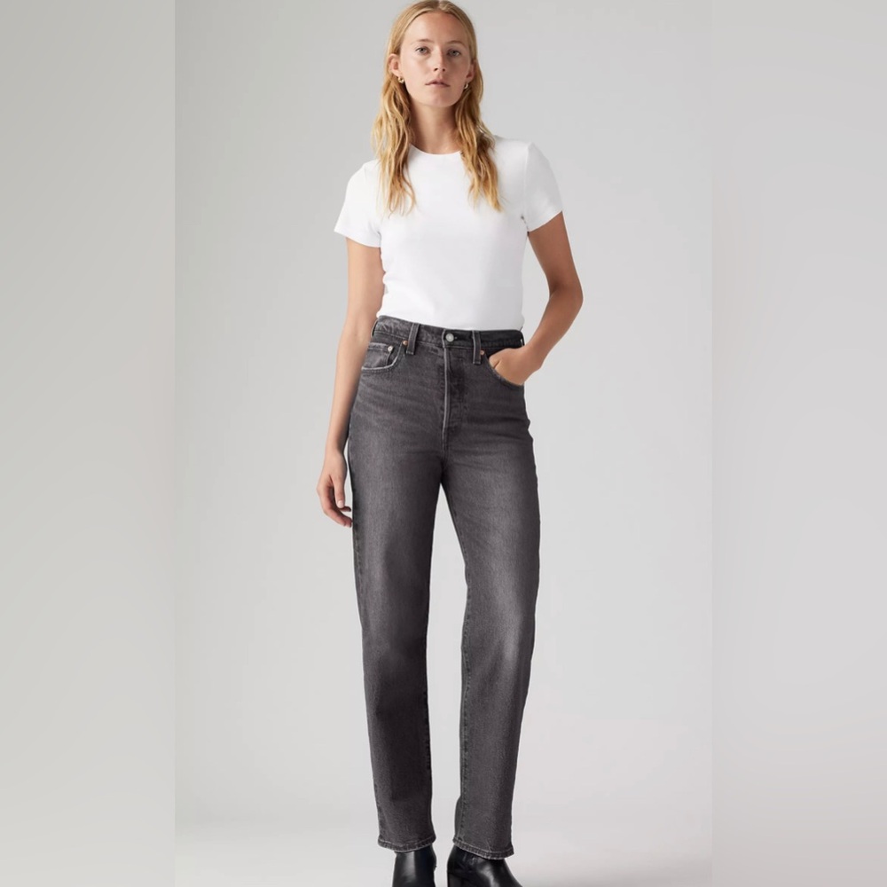 Levi’s ribcage straight ankle jean